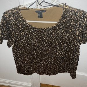 Beautiful gold sequin front to back  top